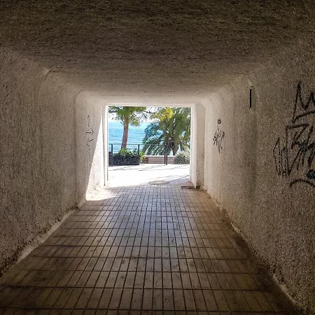 Apartamento Loft Primera Linea, Playa De La Albufereta *